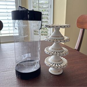 SOLD Grace Teaware 2000’s Set Of 4 Porcelain Cupcake Stands; Gold & Black